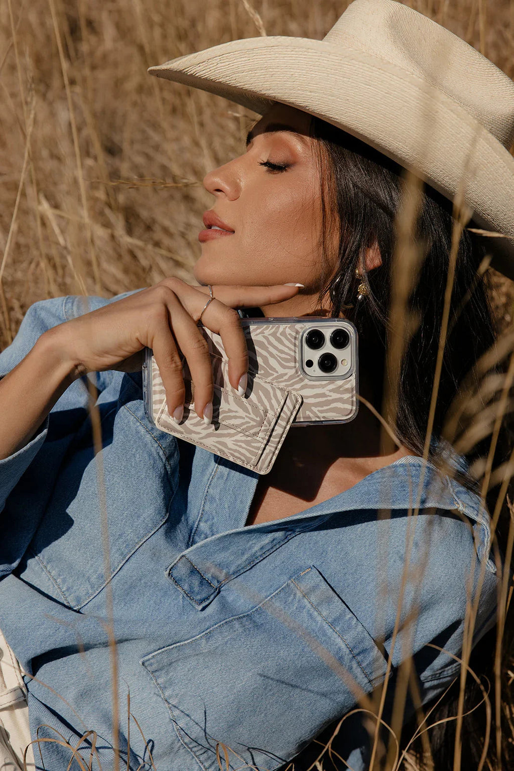 Safari Stripes Magnetic Wallet