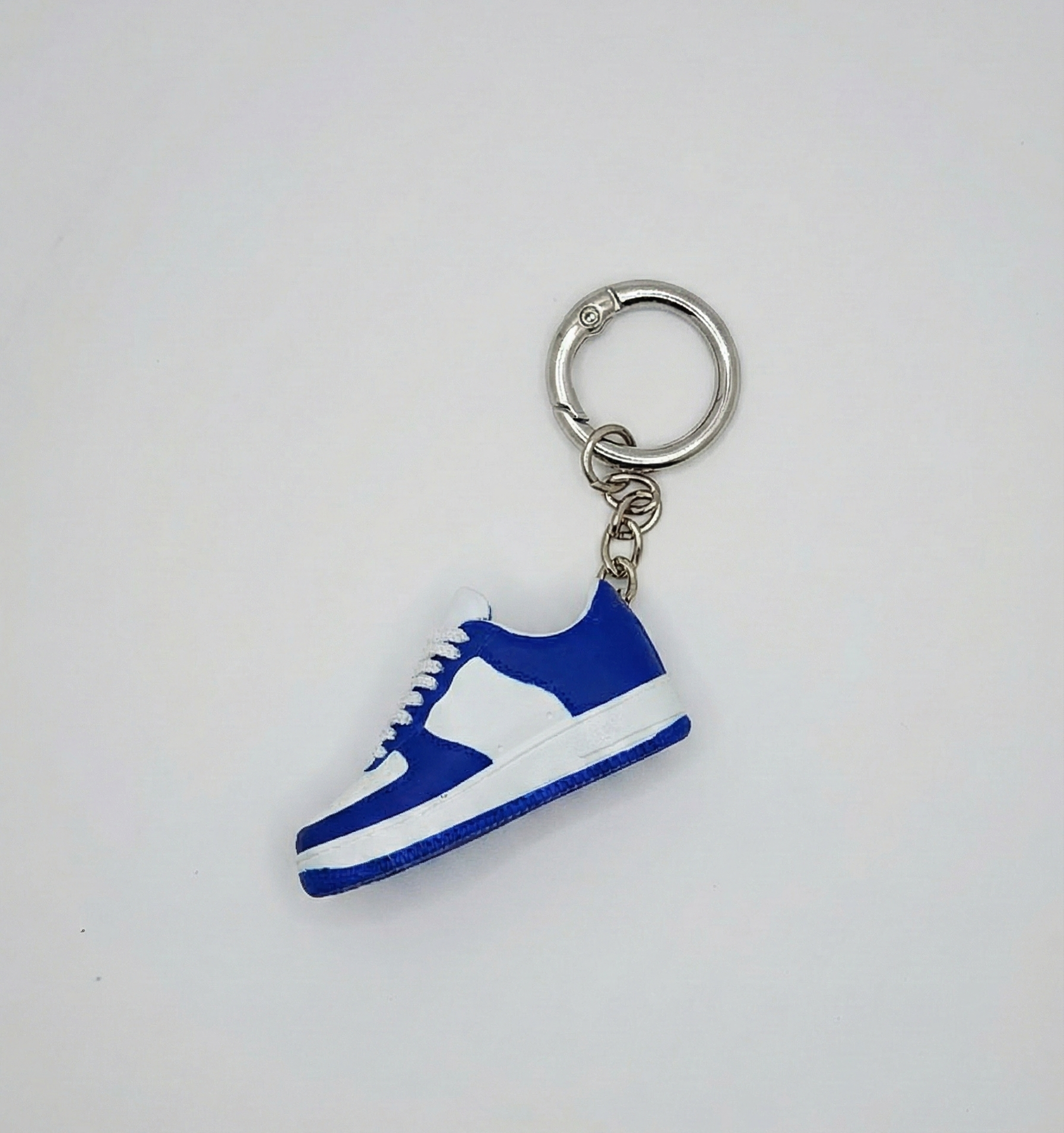 Premium 3D Mini Sneaker Keychain - Multiple Colorways