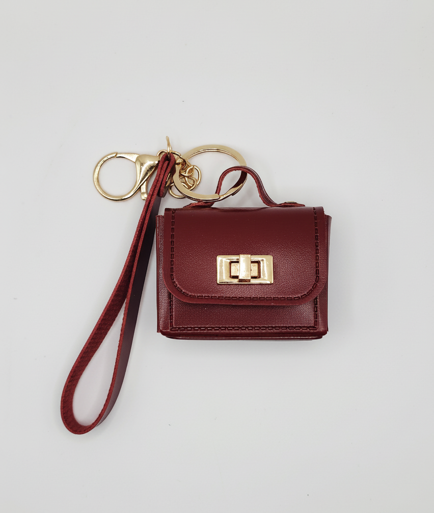 Chic & Compact: The Ultimate Mini Purse Charm & Case